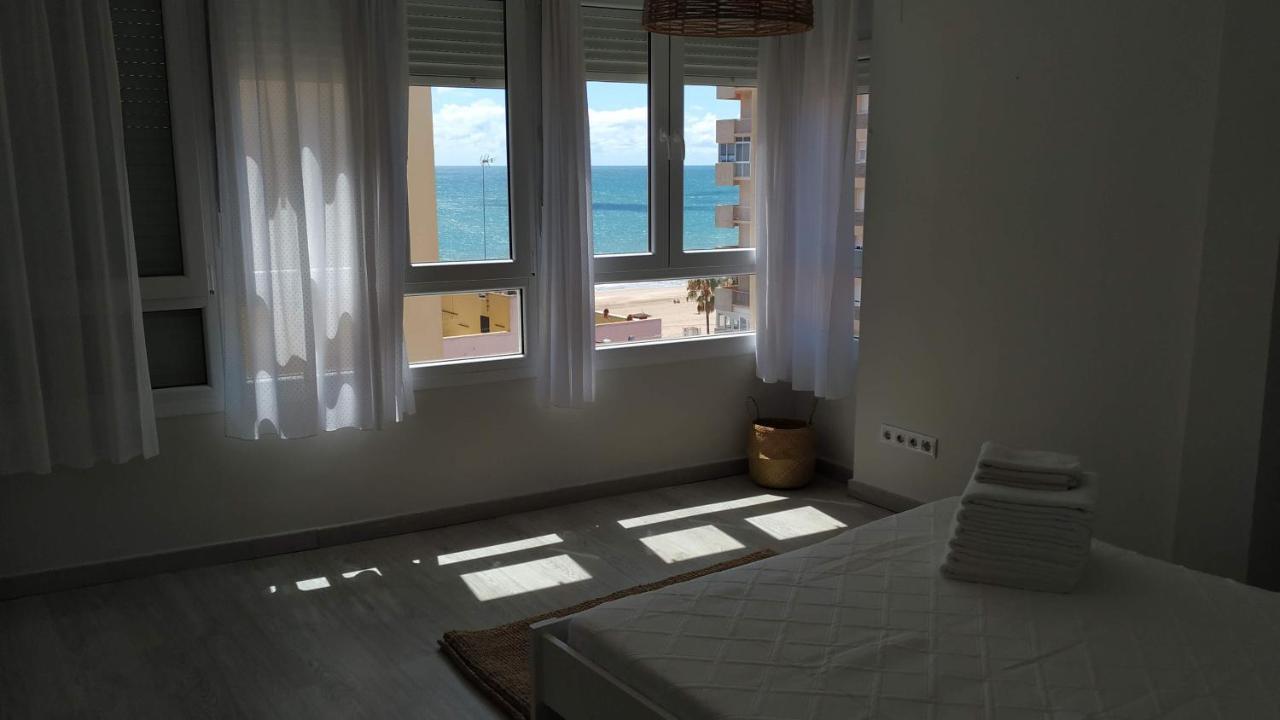 Playa Victoria Ha Apartment カディス エクステリア 写真