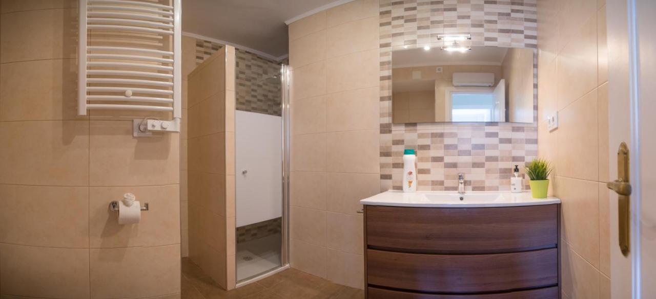 Playa Victoria Ha Apartment カディス エクステリア 写真